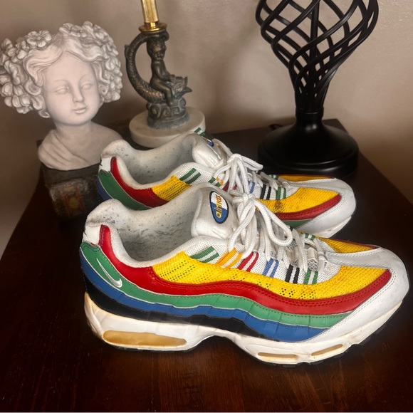 Nike AirMax 95 Olympic Sneakers 12